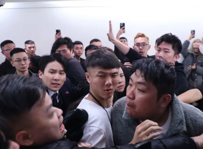 富遊娛樂城 《統神 vs 蹦闆》拳上結果蹦闆勝!統神質疑黑箱被暴打!